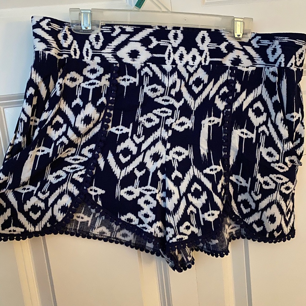 Blue pattern shorts